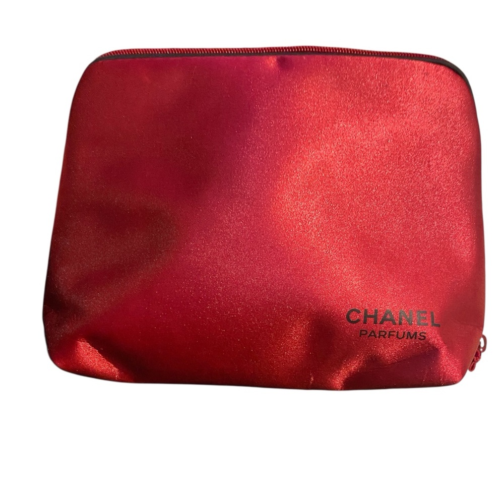 Chanel Parfums Vibrant Red Cosmetic Case